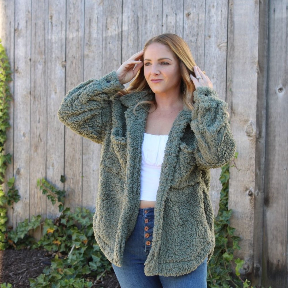 Sherpa Button Down Jacket - Hunter Green